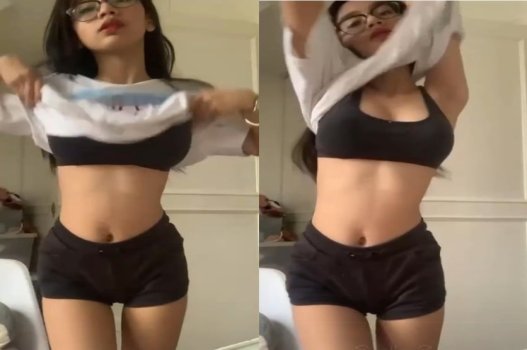 phim sex cô trang Học sinh cấp 3 Trung Quốc địt nhau